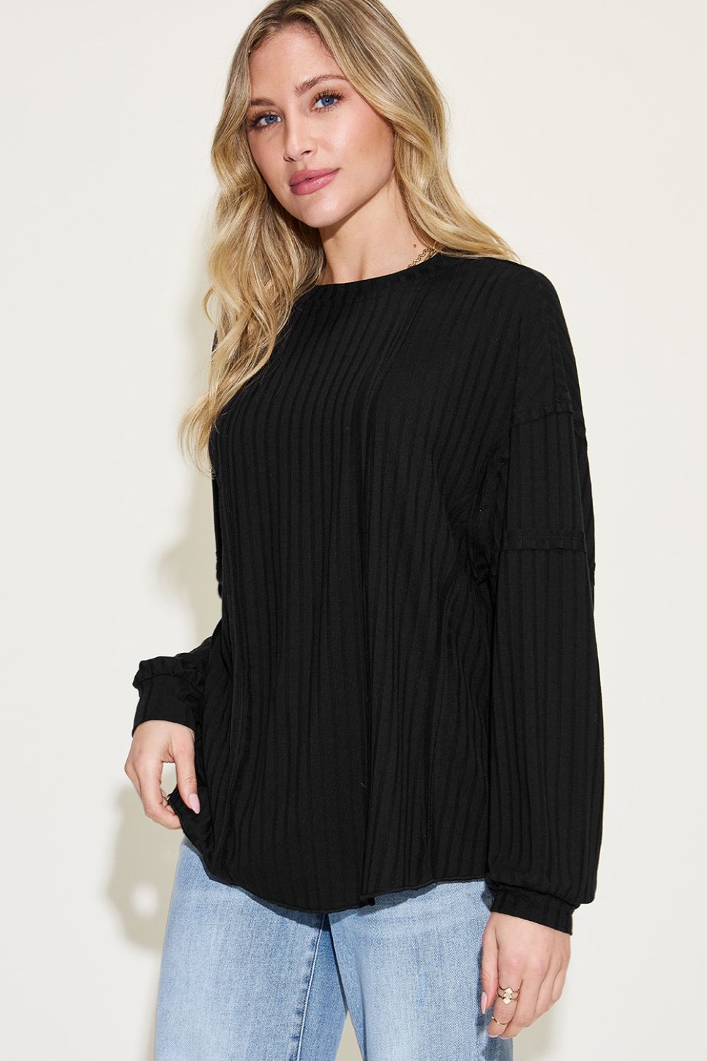 Basic Bae Full Size Ribbed Round Neck Long Sleeve T-Shirt Basic Bae Full Size Ribbed Round Neck Long Sleeve T-Shirt